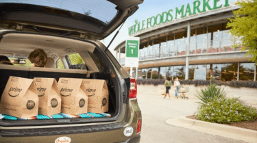 路边取货需求不断增长，亚马逊在美国所有全食超市推出一小时取货服务